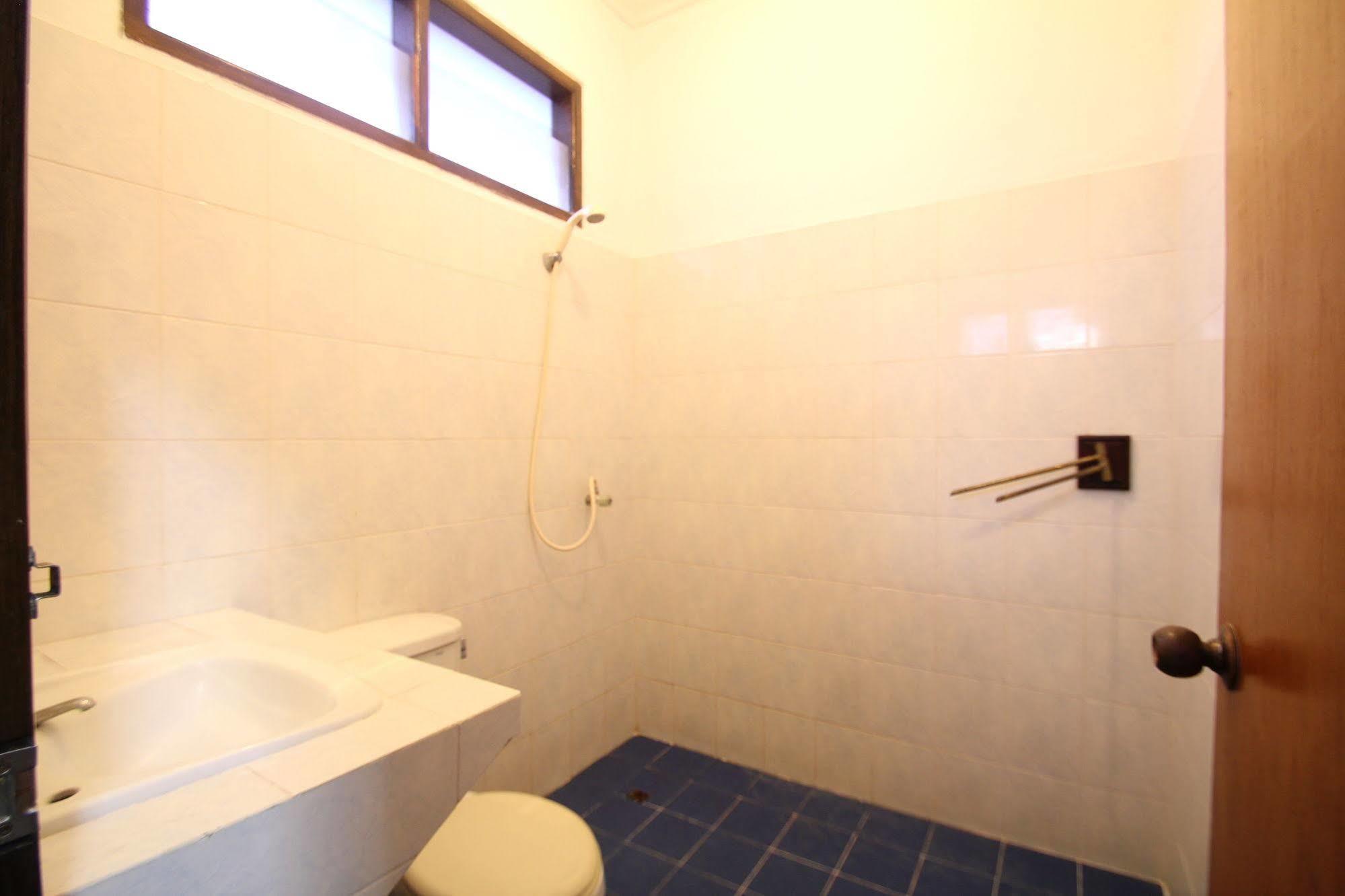 Simpang Inn Hotel Legian  Ngoại thất bức ảnh