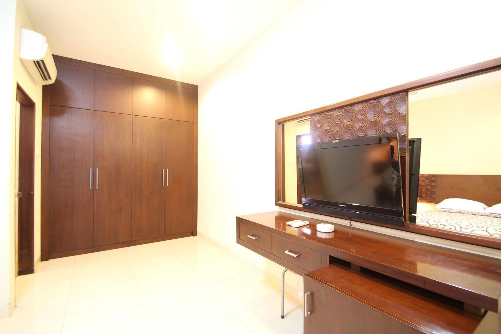 Simpang Inn Hotel Legian  Ngoại thất bức ảnh
