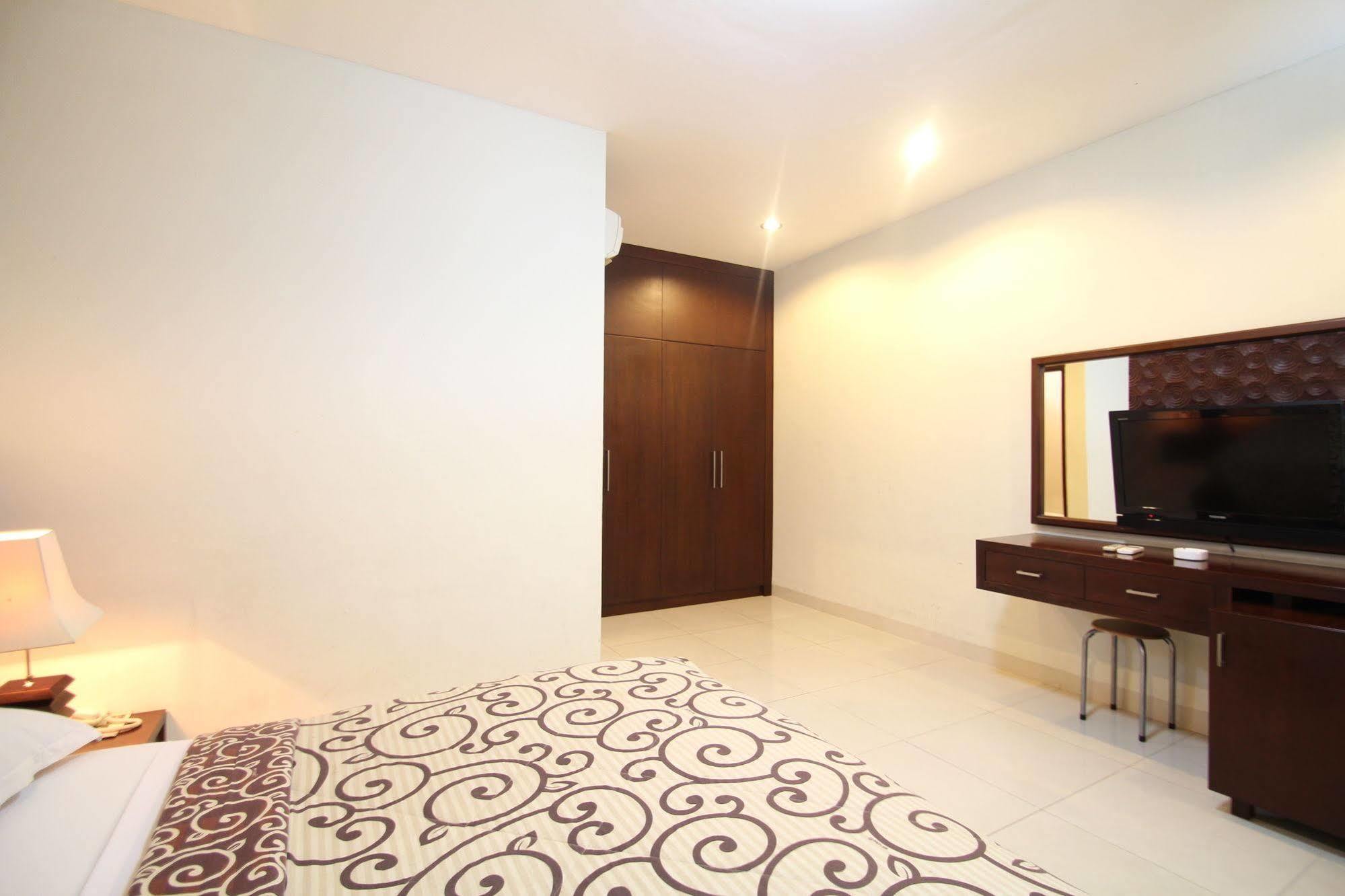 Simpang Inn Hotel Legian  Ngoại thất bức ảnh